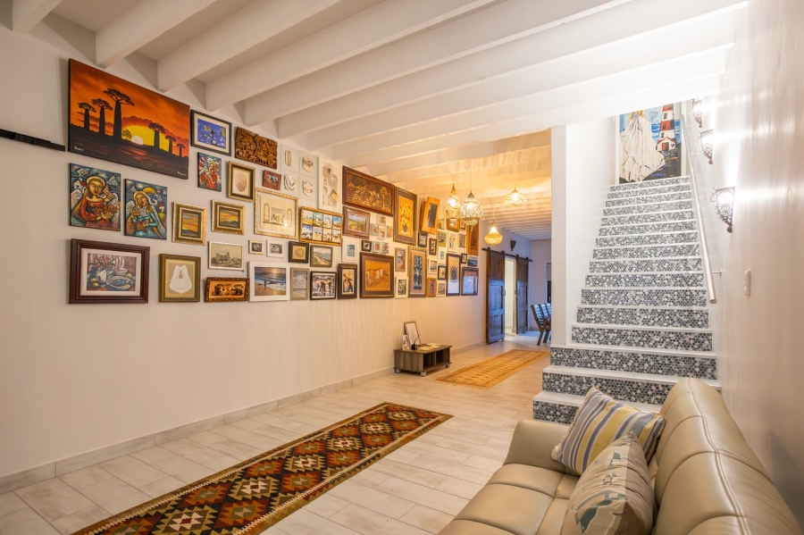 5 Bedroom Property for Sale in Franskraal Western Cape